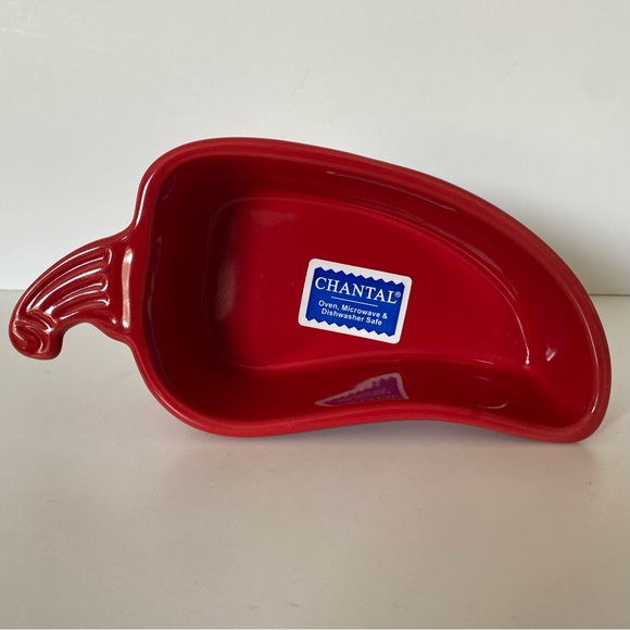 Chantal Red Pepper Dish New NWT Salsa Container Baking Red Ceramic 7” X 3.75” - Picture 1 of 16